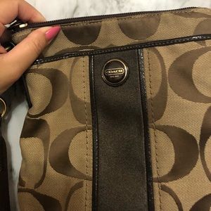 Crossbody bag